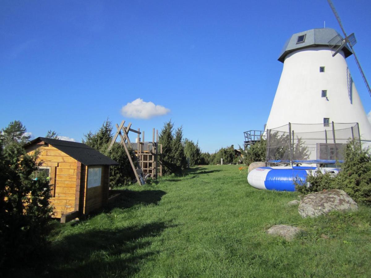 Pivarootsi Holiday Village Extérieur photo
