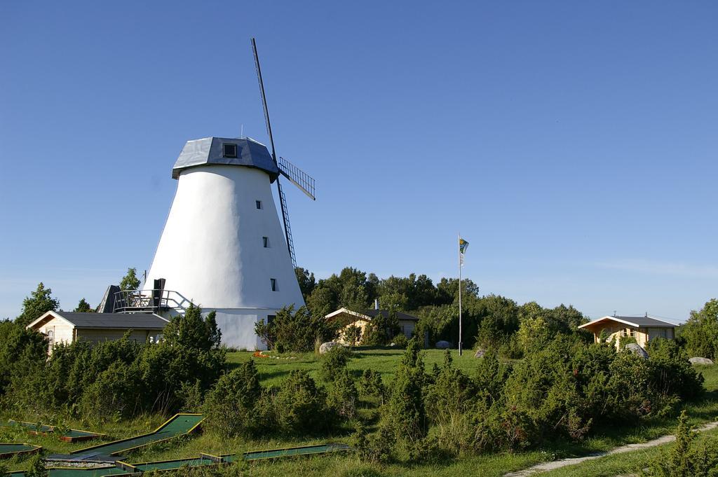 Pivarootsi Holiday Village Extérieur photo