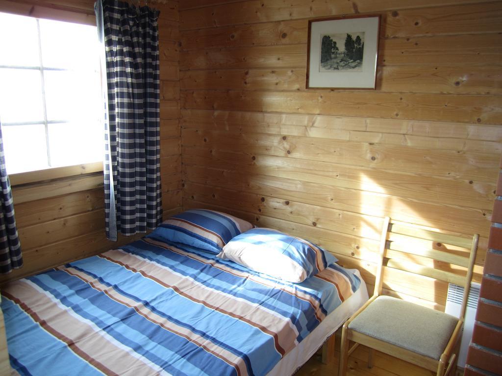 Pivarootsi Holiday Village Chambre photo